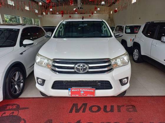 TOYOTA HILUX 2.7 SR 4X2 CD 16V FLEX 4P AUTOMÁTICO